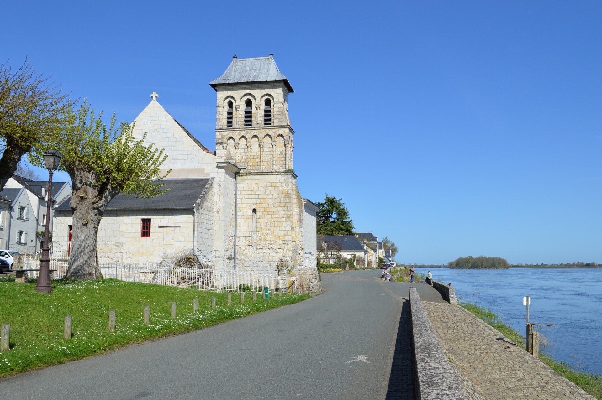 Église Saint-Genulf - Saint-Charles