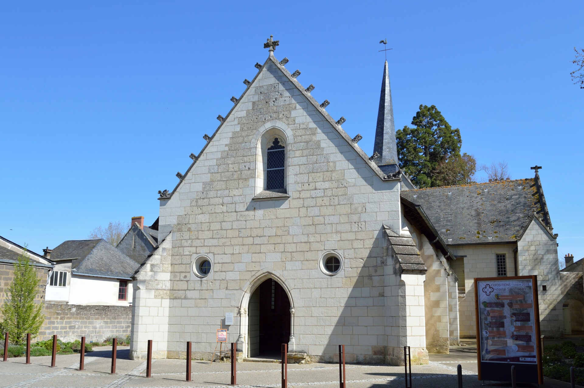 Ancien hôpital Saint-Jean