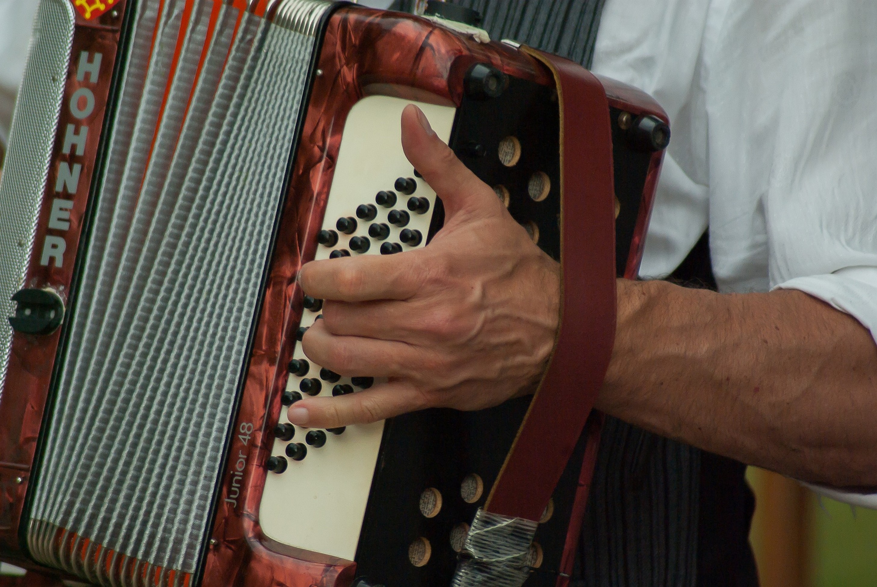 Initiation et animation danses Folk et Trad Du 11 au 27 sept 2024