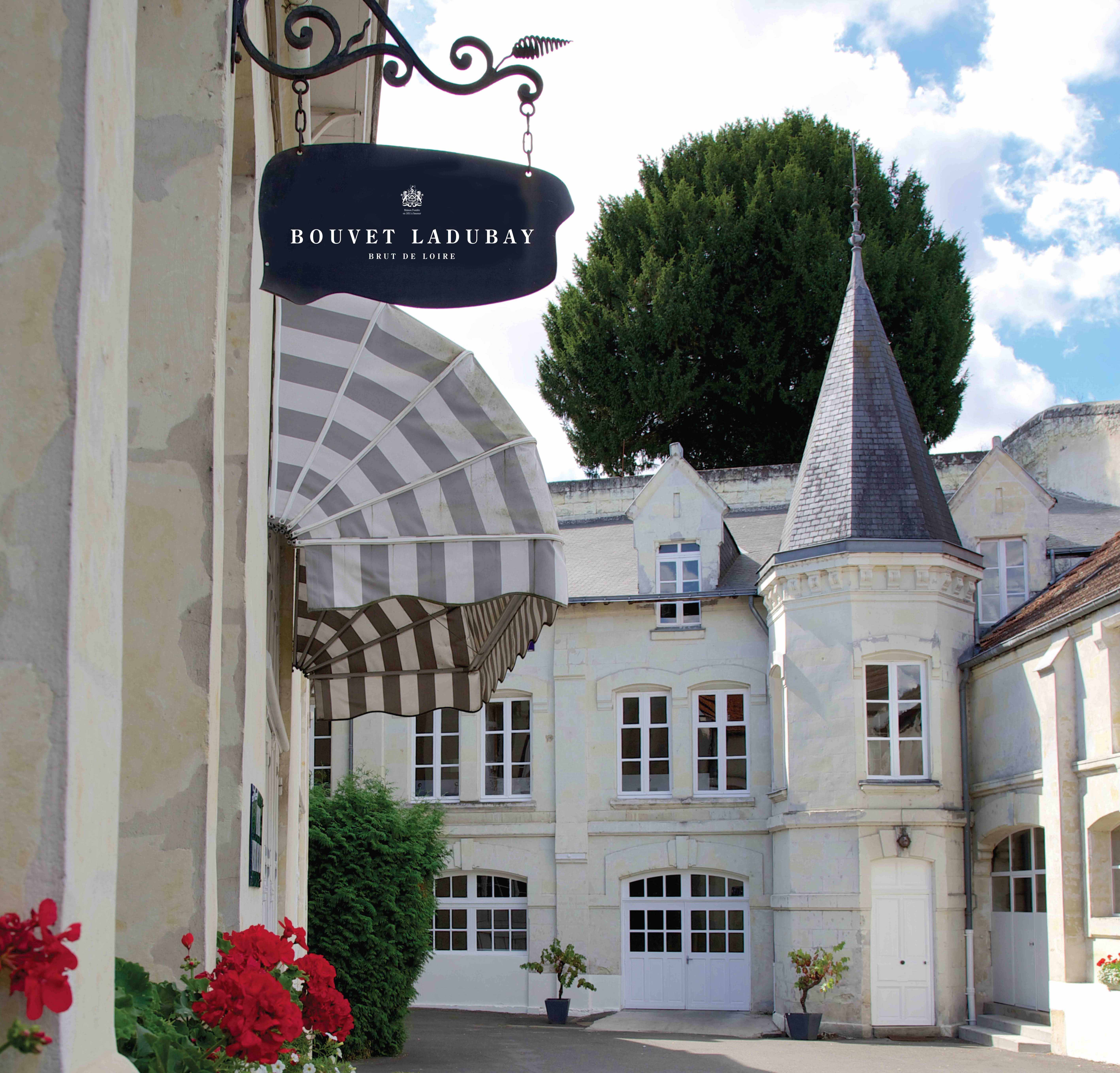 BOUVET-LADUBAY : VISITE DE CAVES ET PATRIMOINE