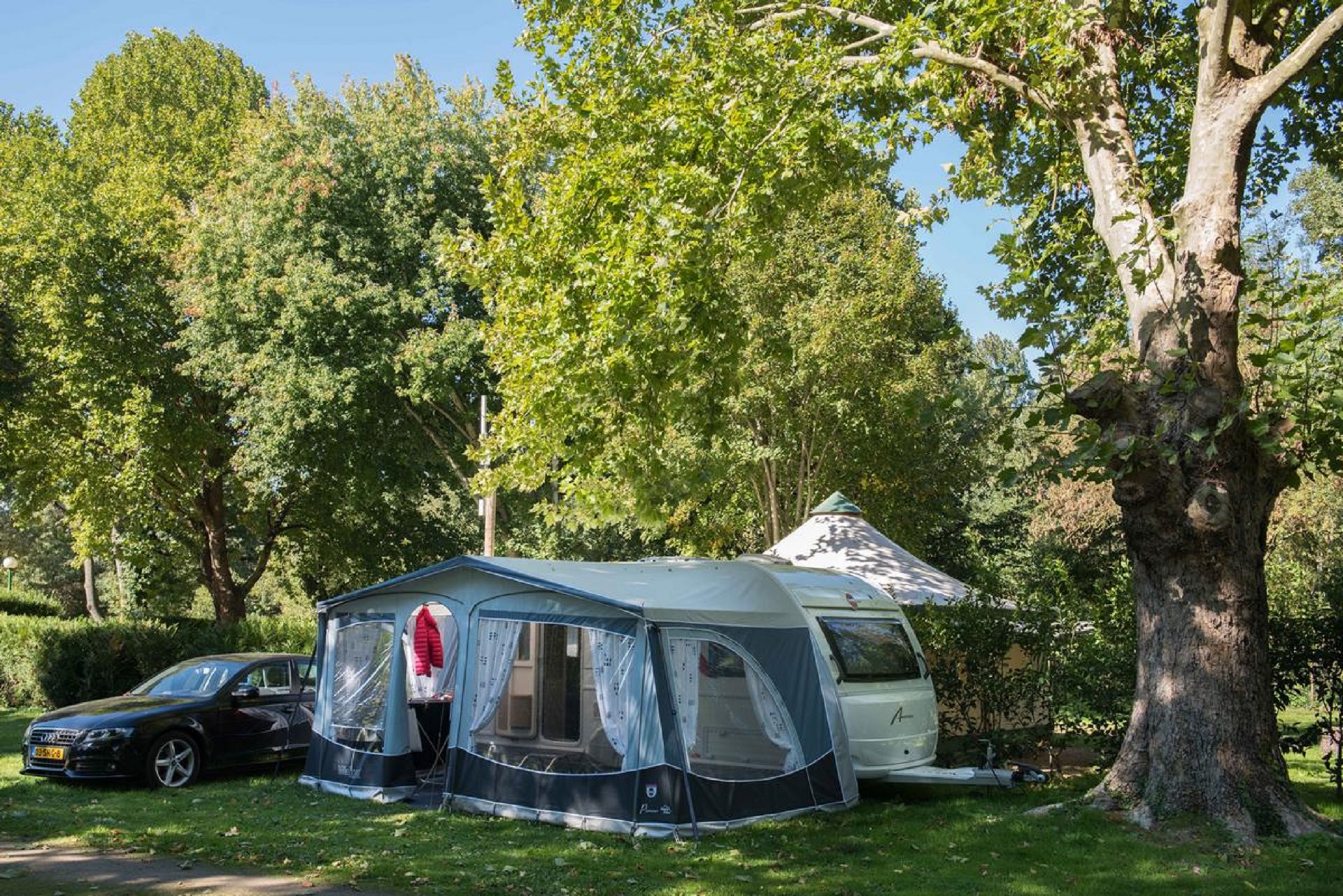 Camping Les Nobis d'Anjou photo 2
