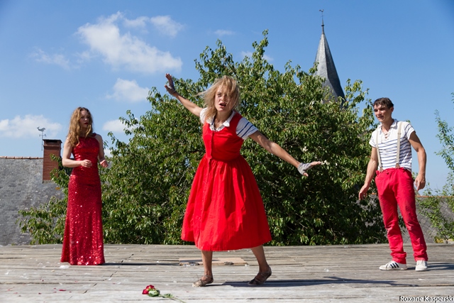 FESTIVAL DU NOUVEAU THEATRE POPULAIRE - ENTRE CHIEN ET LOUP