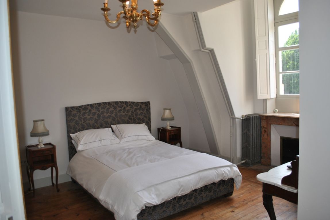 CHÂTEAU DE L'OSERAIE - APPARTEMENT NORD POUR 4 PERSONNES
