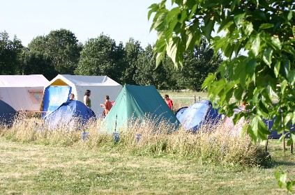 CAMPING POINT ACCUEIL JEUNES TERRE ET LOIRE