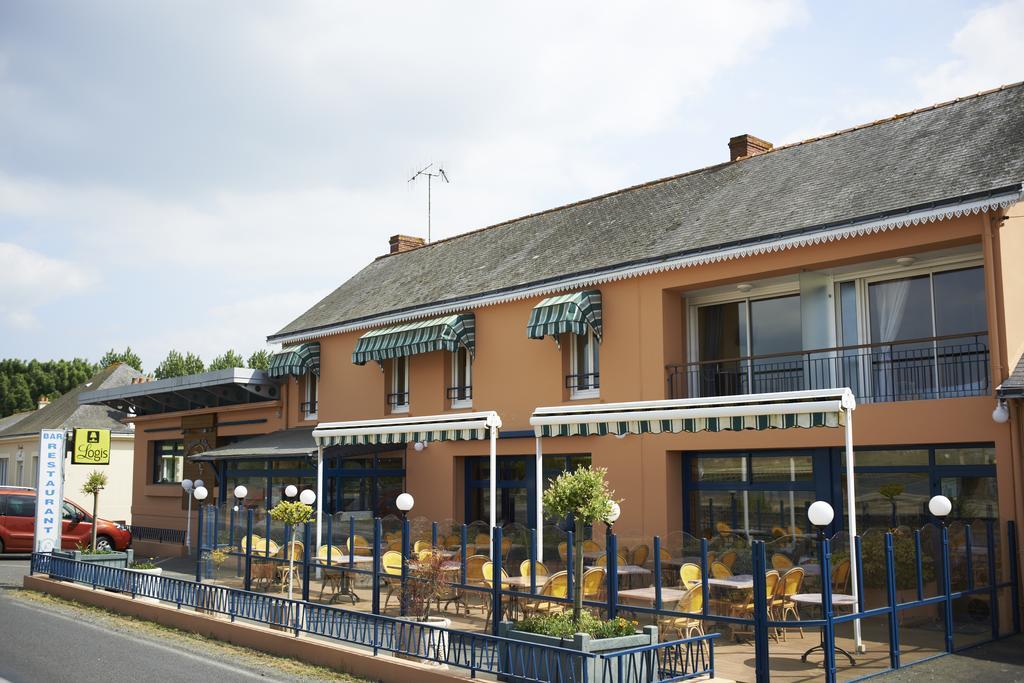 RESTAURANT AU POISSON D'ARGENT, MAUGES-SUR-LOIRE